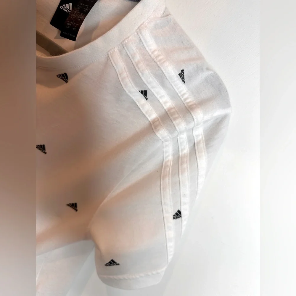 Adidas Women's All Over Print Crop Tee - Picture 3 of 6